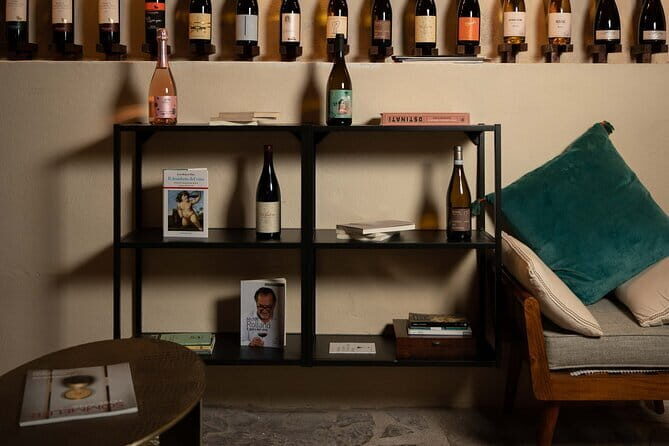 1-Hour Guided Tuscan Wine Tasting in Florence - What the Tasting Format Feels Like: 3 Described Wines Plus 1 Extra