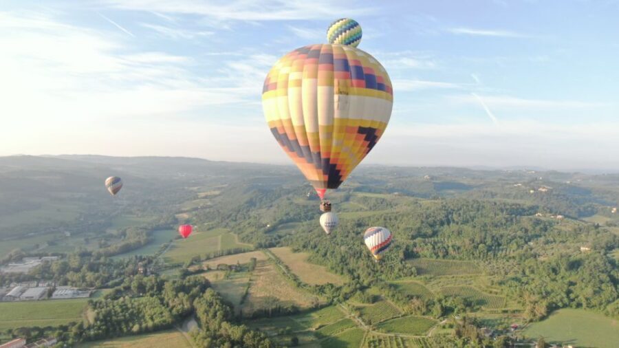 1-Hour Hot Air Balloon Flight Over Tuscany from Lucca - Price and value: what you’re paying for at $339.86
