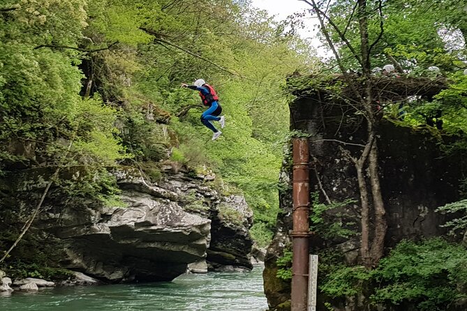 3-Hour Adrenaline Rafting on the Lima River in Bagni di Lucca - Rapidity and thrill: reading the II°/III° rapids correctly