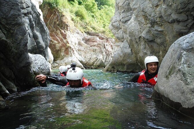 3-Hour Guided Canyoning in the Cocciglia Gorges - Gear-up at Firenze Rafting: what’s included (and why it matters)