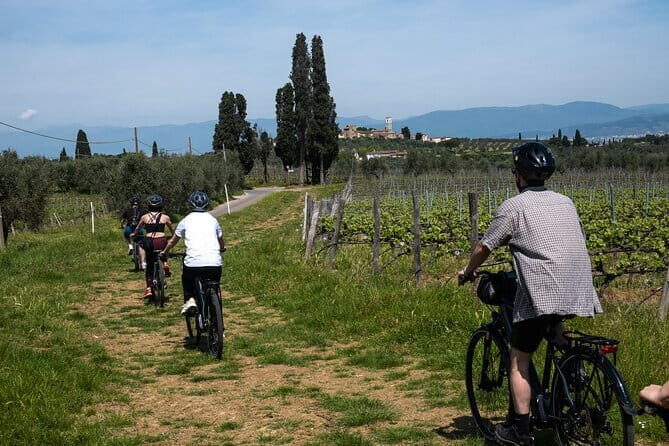 Active Full Day Tuscan Bike Tour With Wine Tasting and Lunch - Why this Florence-to-Chianti bike day feels like a local escape