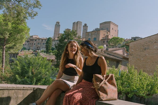 Best of Tuscany: Siena, San Gimignano & Winery Tour with Lunch - Lunch at the Chianti winery: six tastings plus a real meal