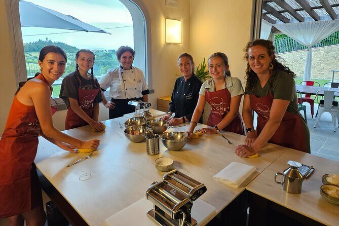 Chianti -Fresh Pasta Making Class and Sauces with Lunch or Dinner - The reception: welcome drink plus a view worth slowing down for