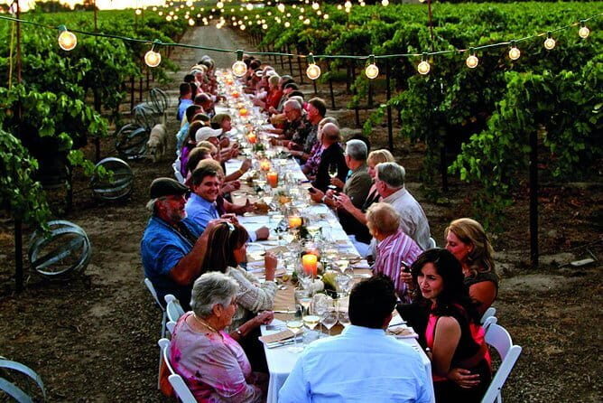 Chianti vineyards: Small-Group tour with wine tasting & Dinner - A Candlelit Chianti Dinner That Actually Feels Like Tuscany