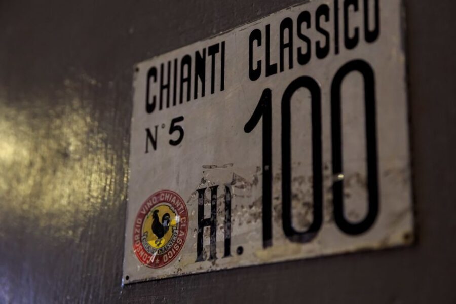 Chianti: Wine and Olive Oil Tasting with Cellar Tour - Price and Time: Is $39.86 Good Value for a One-Hour Tour?