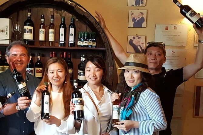 Discover Chianti Through its Wines - Vin Santo and Cantucci: The Traditional Dessert-Wine Finale
