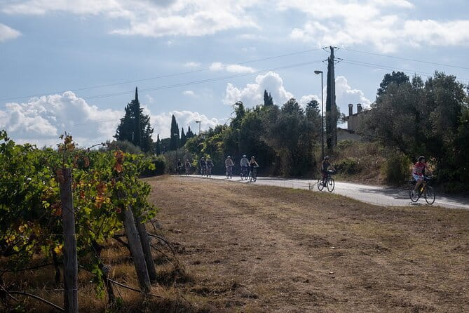 E-bike 2.5 hour Florence & Tuscany With Fresh Olive Oil and Bread - San Miniato al Monte: the Florence viewpoint that ties the whole ride together