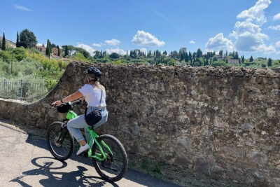 E-bike 2.5 hour Florence & Tuscany With Fresh Olive Oil and Bread - Starting at Porta Romana: the Renaissance entrance you can still feel