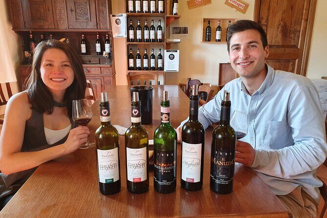 Exclusive lunch, Winery tour, Organic wines in Chianti Classico - Olive oil on Tuscan bread: the pairing that gets attention