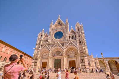 Exclusive Siena and San Gimignano Tour & Chianti Wine Experience - Meeting at Piazzale Montelungo and Surviving the 10.5 Hours