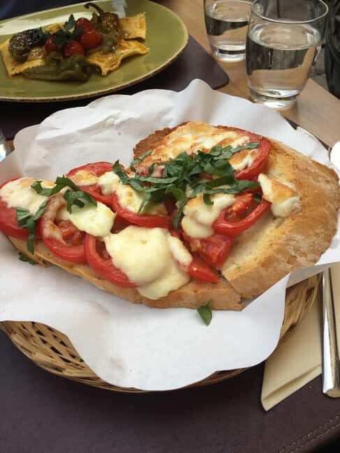 Florence: Chianti E-Bike Tour with Wine Tasting and Lunch - Time, pacing, and what a 5.5-hour tour really means