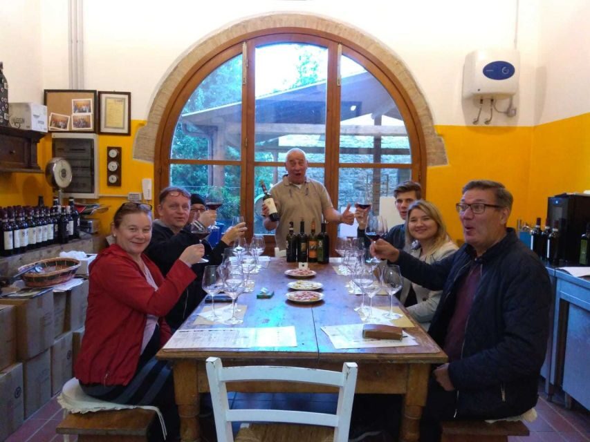 Florence: Chianti Villages, San Gimignano and Winery Tour - Who should book this Chianti villages tour (and who might not)