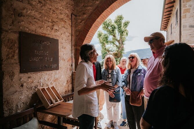 Florence Day Trip: Chianti Wine Tasting, Siena, San Gimignano - Picking Up in Florence and Getting Those First Tuscan Views