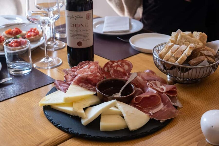 Florence: Half-Day Tuscan Countryside E-bike Tour with Wine - Chianti, bread, and a Tuscan appetizer: The tour meal that actually feels local