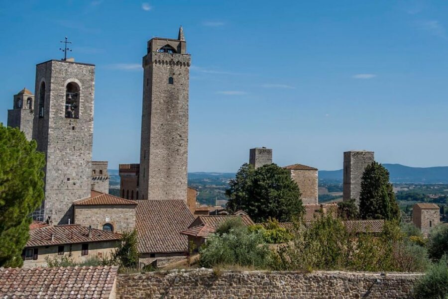 Florence PRIVATE/SEMI PRIVATE Tour: Siena San Gimignano Pisa - San Gimignano’s Towers: Shopping Time and Wandering With a View