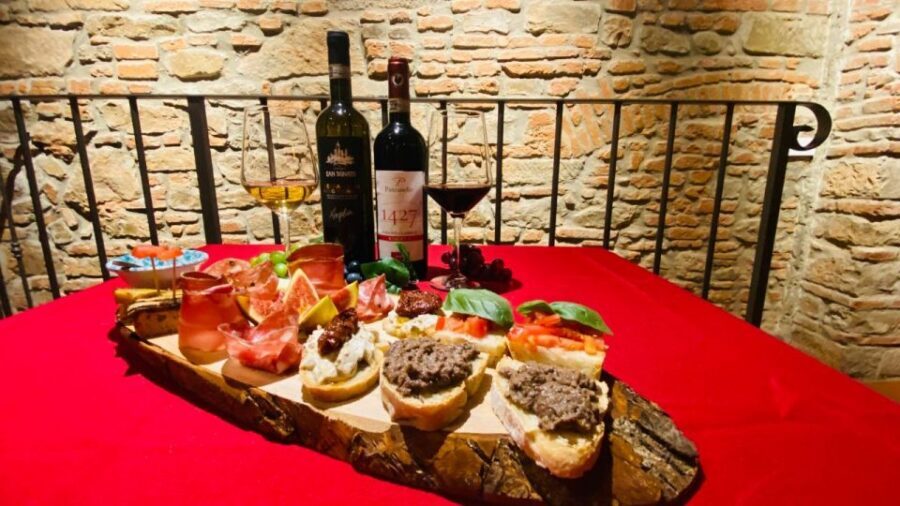 Florence: Wine Tasting and Paring Class Guided Tour - Your 90 minutes in Florence start at Via del Gomitolo dell’Oro