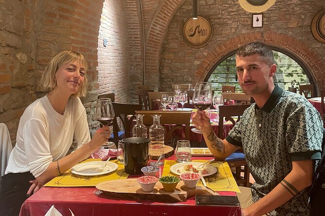 Florence Wine Tasting Experience with Three Types of Tuscan Wine - Key Points You’ll Appreciate Before You Go