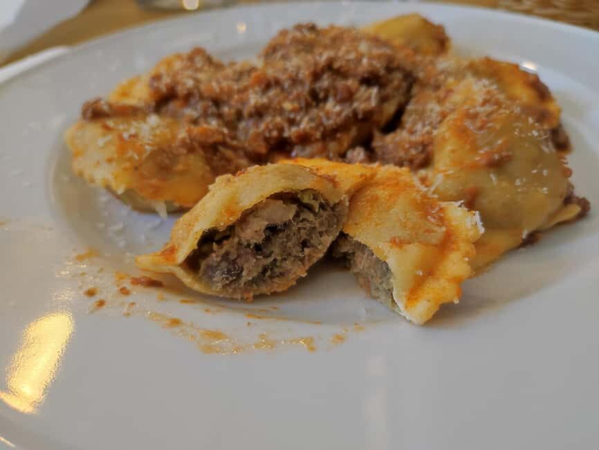 Florence’s Ultimate Food Tour: Full Tuscan Meal with a Local - Practical tips so you enjoy every stop