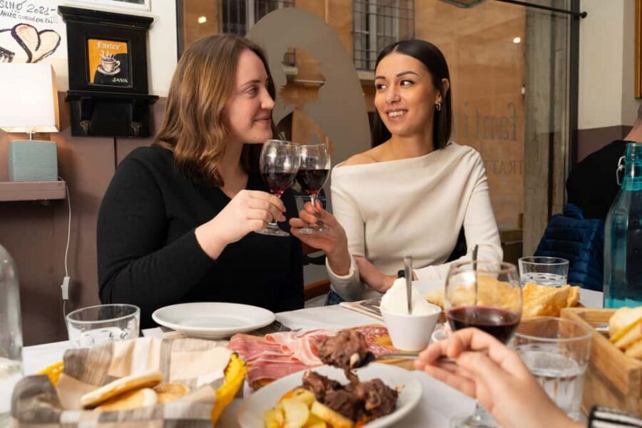 Florence’s Ultimate Food Tour: Full Tuscan Meal with a Local - Florence Central Market dessert finish: cantucci with vinsanto or gelato