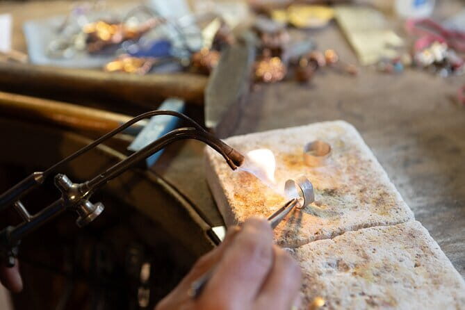 Forge your own wedding rings or friendship rings in Tuscany - The ring-making process: what you’ll do, not just what you’ll see