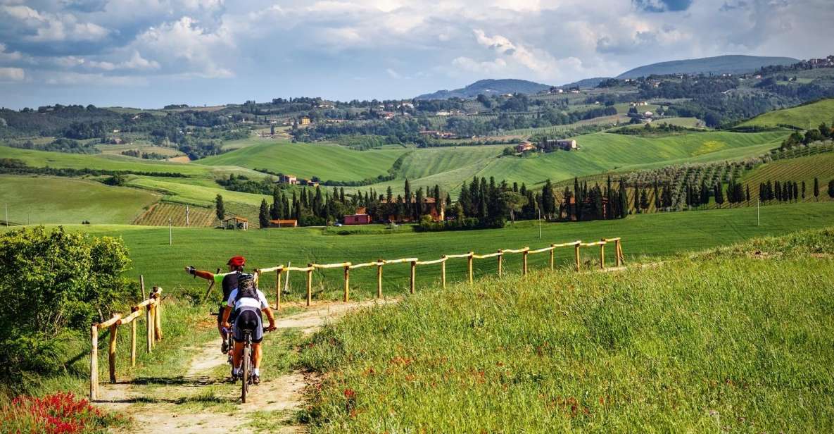 From Florence: Tuscany by E-Bike with Lunch and Wine Tasting - Meeting the group and getting comfortable on the e-bike