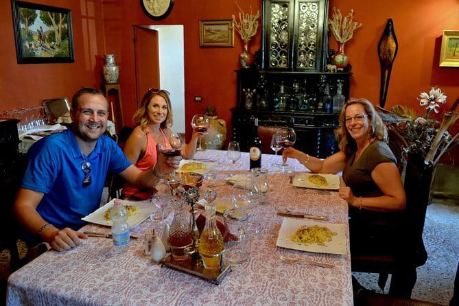 Full-Day Small-Group Truffle Hunting in Tuscany with Lunch - Why San Miniato is such a good base for white truffles