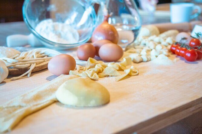 Golden Grains & Gourmet Pasta Cooking Class - Quick hits at a glance