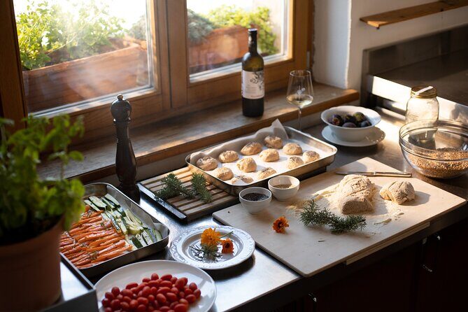 Gourmet Wine & Food Tasting - Val d’Orcia Stop and How the Conversation Fits the Wine