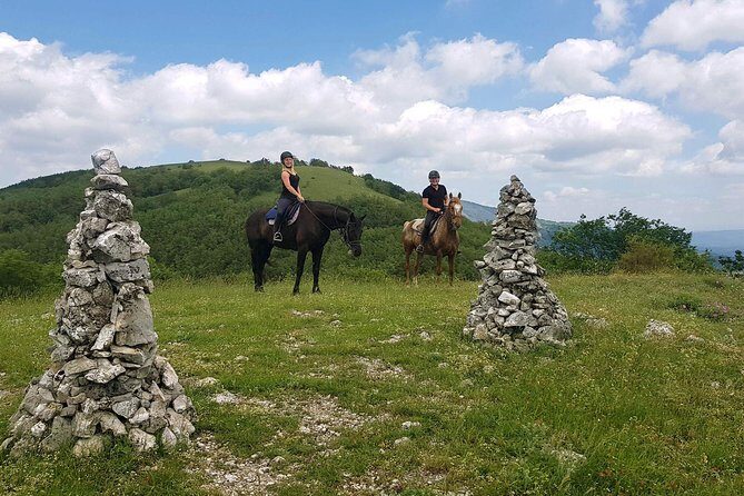 Half-Day Horseback Ride in Tuscany for beginner riders - Pair it with an overnight: Hotel Prategiano and an easy Tuscany rhythm