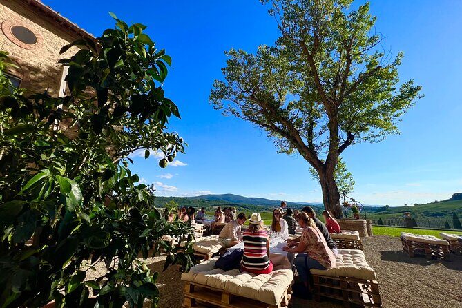 Hidden Castles & Chianti Wine Experience– Small Group - Why the Two-Winery Format Works for Wine Lovers