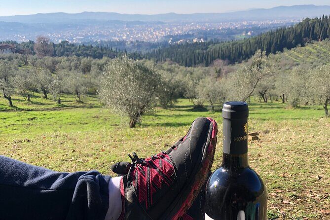 Hiking Florence Tuscany hills with lunch & wine - Fiesole trails: Pietraserena steps and Florence views from above