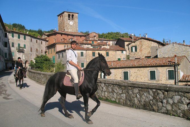 Horse Riding in Tuscany for Experienced Riders: Full-day Trail Ride - Your guide on the trail: friendly instruction that keeps things moving