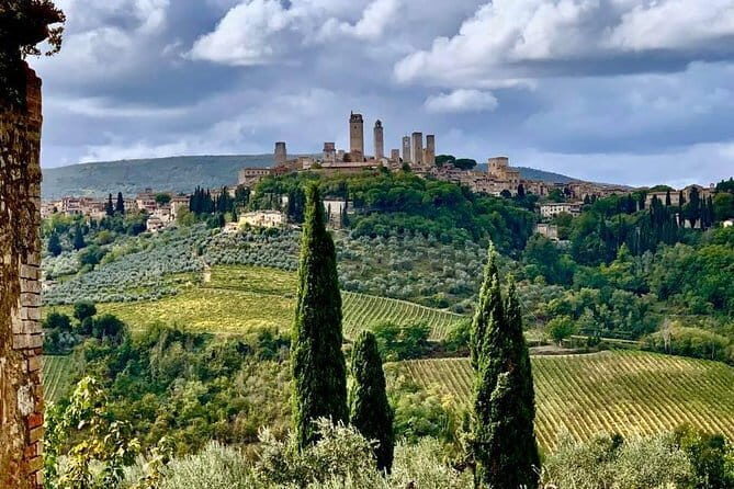 Horseback Ride in S.Gimignano with Tuscan Lunch Chianti Tasting - Getting to the Start in Florence Without a Hassle