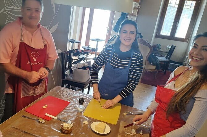 Intimate and authentic Pasta Lesson & Chianti wine. Free parking - Who this pasta-and-Chianti class is best for