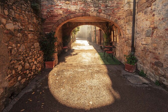 Livorno shore excursion: Bolgheri and Supertuscan private tour - Castagneto Carducci as a bonus (if time allows)