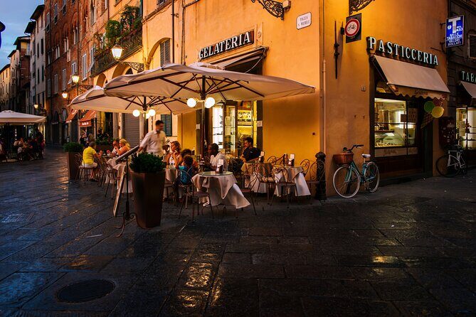 Lucca’s Ultimate Food Tour: Full Tuscan Meal by Do Eat Better - Meeting at Cappella Musicale Santa Cecilia: start strong in Lucca
