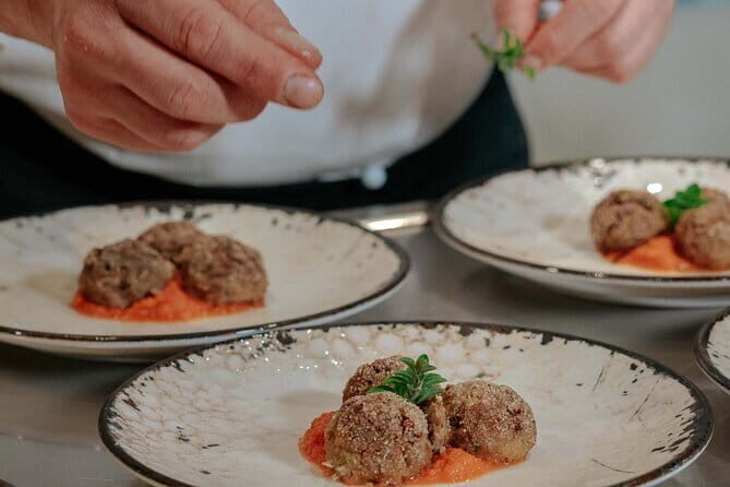 MaMa Florence- Tuscan Cooking Class in Florence - Pasta and mains: the skills you actually take home