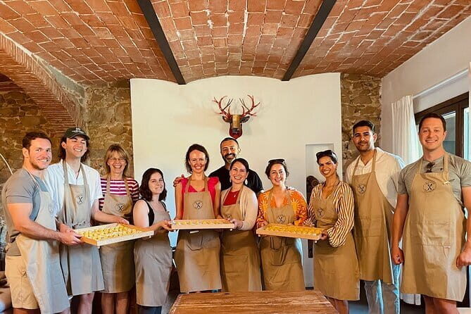 MaMa Florence- Tuscan Cooking Class in Florence - Prosecco tasting and Italian wine: the meal becomes part of the lesson