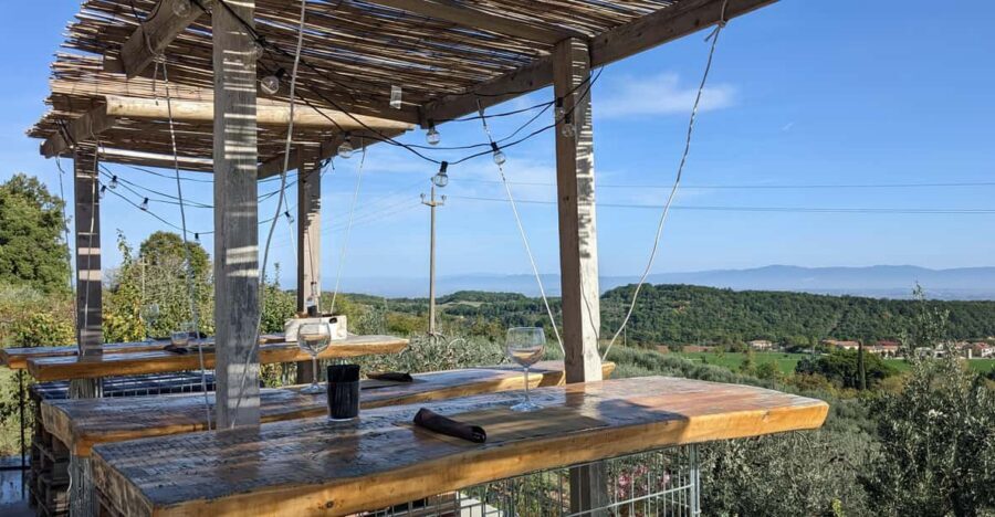 Montepulciano: Artisan Heroic Wine Tasting at the Terrace - Finding Podere della Bruciata: the terrace is your landmark