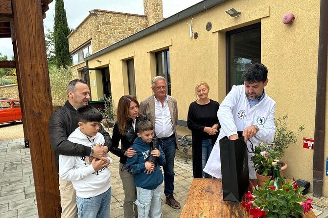 Olive Oil Tours and Tasting at Frantoio di Montalcino - Should You Book Olive Oil Tours and Tasting at Frantoio di Montalcino?