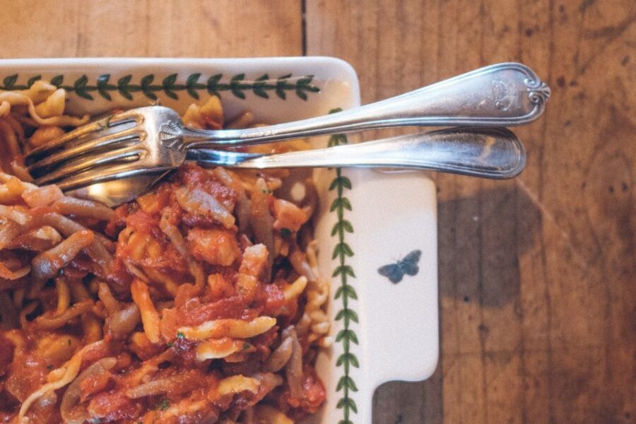 Paciano: Organic Cooking Class at a Farm with Lunch & Wine - Olive oil and wine tasting: learning the taste language