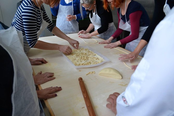 Pasta Fresca in Valdichiana Senese - What the Valdichiana Living setup feels like