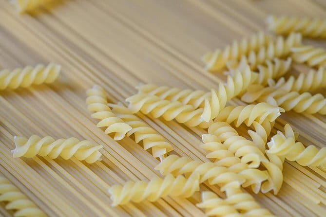 Pasta Making Class at a 12th Century Winery in the Tuscan Countryside - Getting there from Florence: the 10:00 am meet and the minivan ride