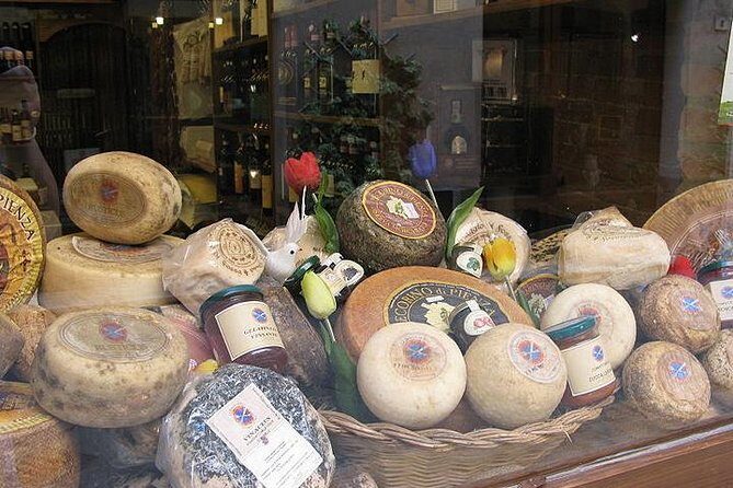 Pienza and Montepulciano by Tuscan Hills from Rome Private Tour - Cheese and wine stops: what the tastings actually give you