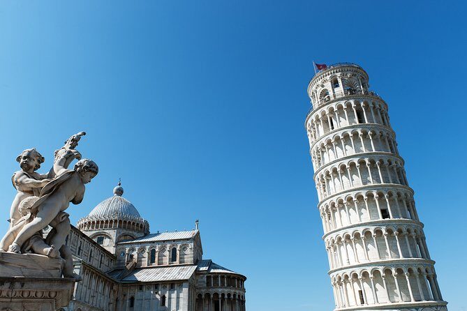 Pisa, Lucca, and Lunch at a Tuscan Winery from Livorno - Lucca’s wall walk: why 3 hours is the sweet spot