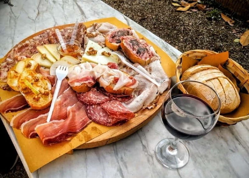 Pisa: Ultimate Food Tour with Full Tuscan Meal with a Local - Meeting by Lungarno Antonio Pacinotti: start smart, eat better