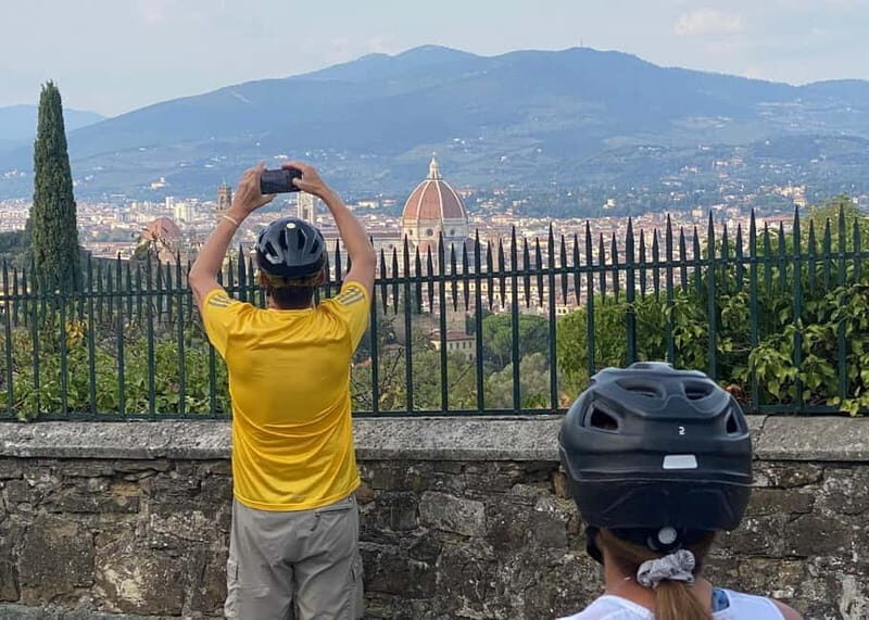 Premium Chianti E-Bike Tour, Food Wine Tasting + Photo shoot - Piazzale Michelangelo first: the viewpoint that sets the tone