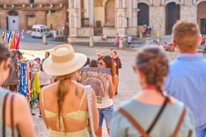 Premium Private Tour to Siena, Pisa, San Gimignano and Tuscany - How the driver and onboard commentary change the feel