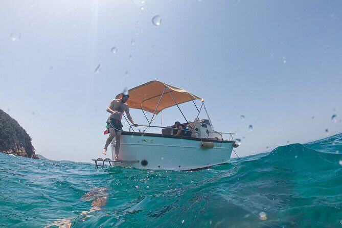 Private Boat Tour to Cala Violina and the Tuscan coast - Lunch on the water: cold pasta, fruit, and local white wine