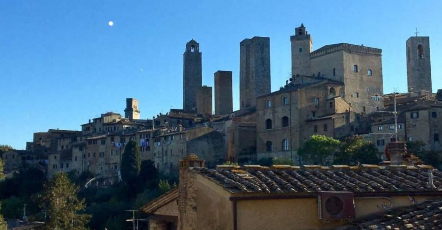 Private Guided Tour in San Gimignano - How the Private Guide Brings the Middle Ages to Life